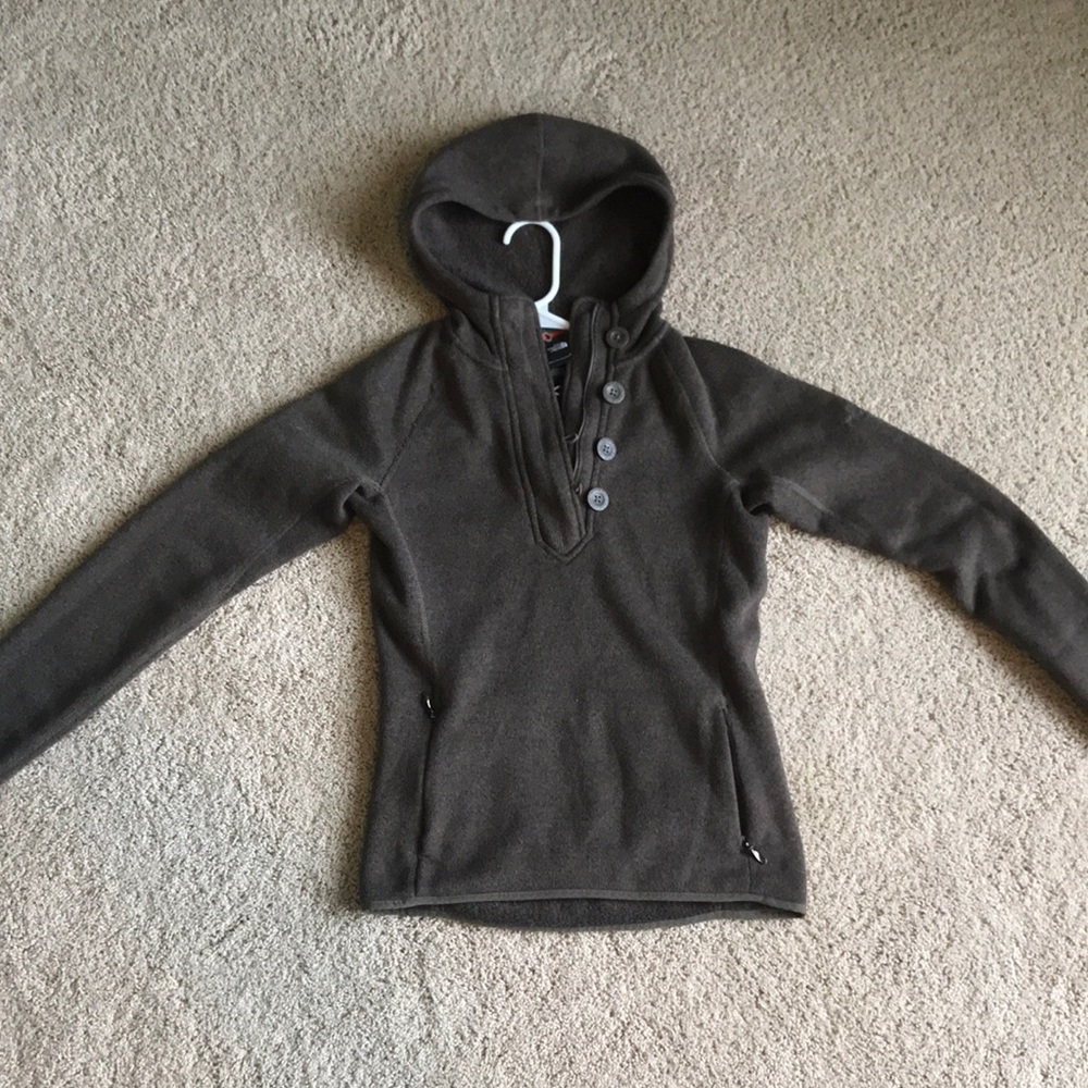 The North Face 3/4 button up